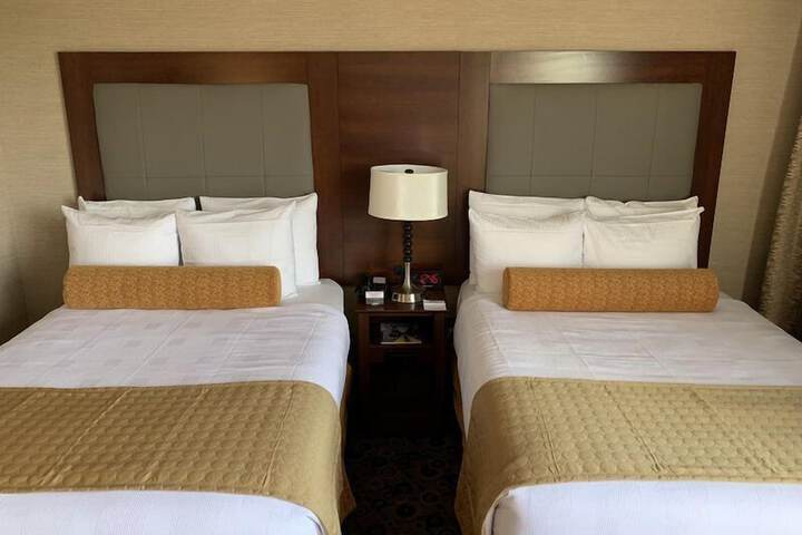 Room 22 of 43