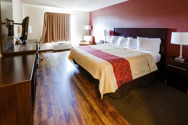Red Roof Inn PLUS+ Danville KY