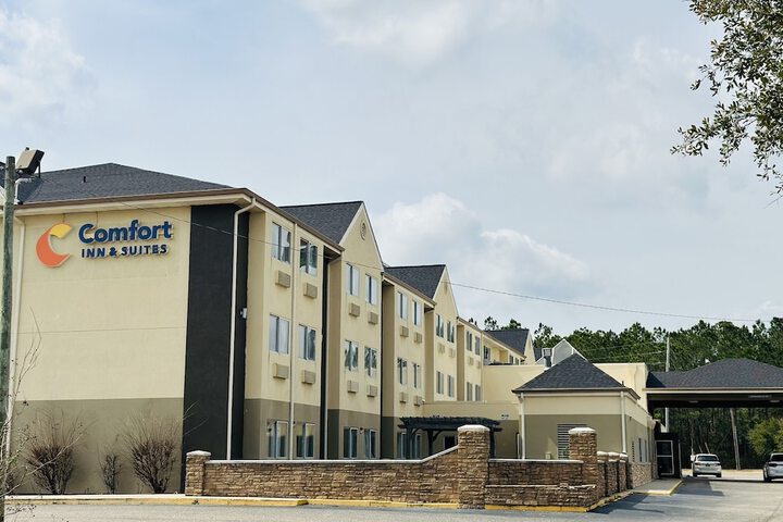 Hotel 5 of 65