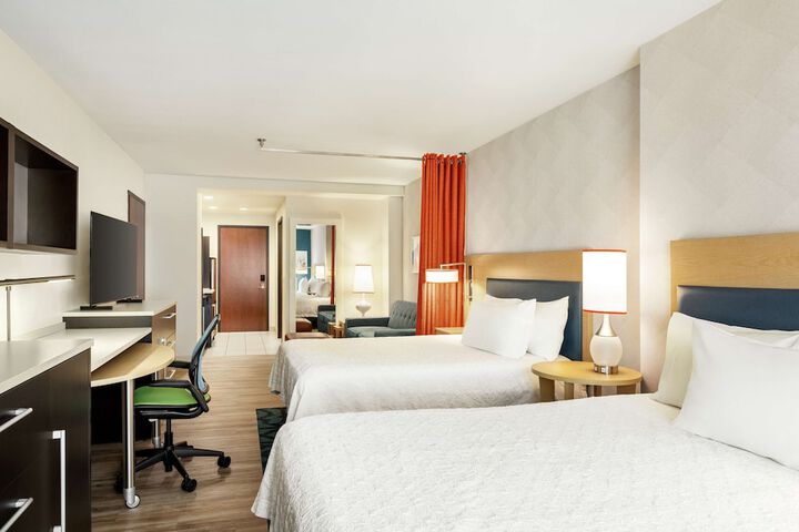 Room 26 of 63