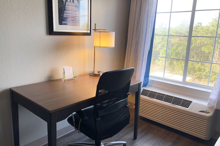 Room 56 of 78