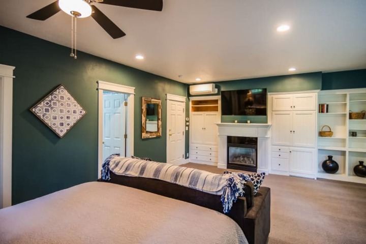 Room 20 of 144