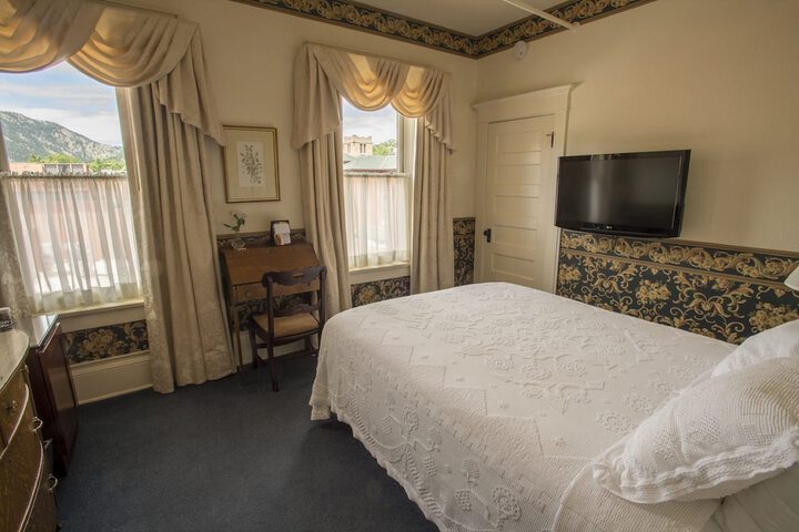 Room 103 of 130