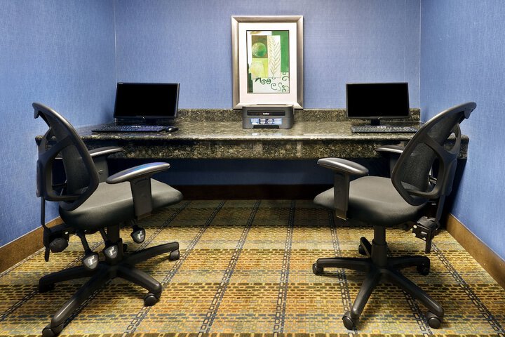 Business Center 29 of 29