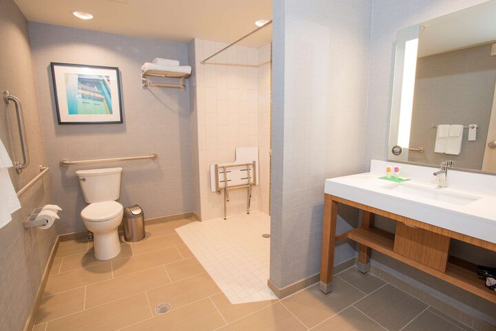 Hyatt Place Cincinnati / Sharonville Convention Center