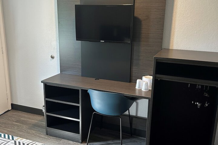 Room 29 of 51