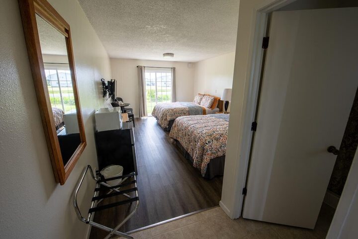 Pacific City Inn