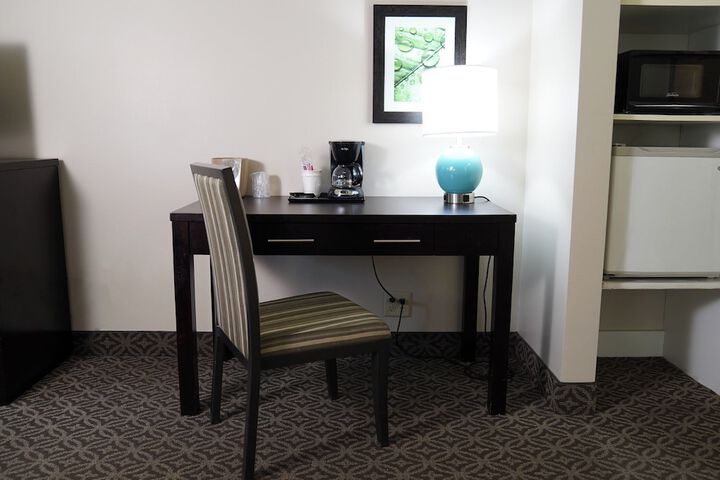 Room 40 of 49