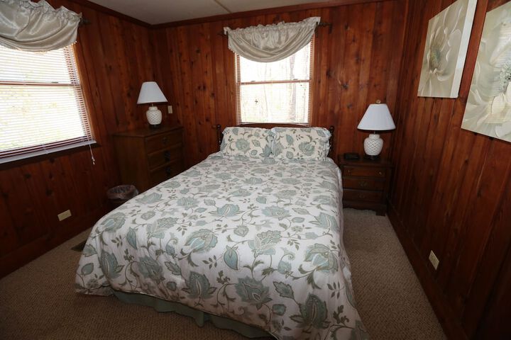 Room 335 of 399