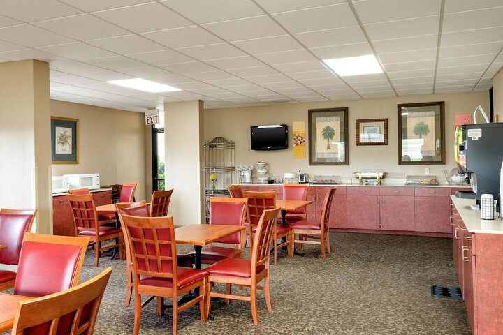 Motel 6 Cleveland MS – Delta State University