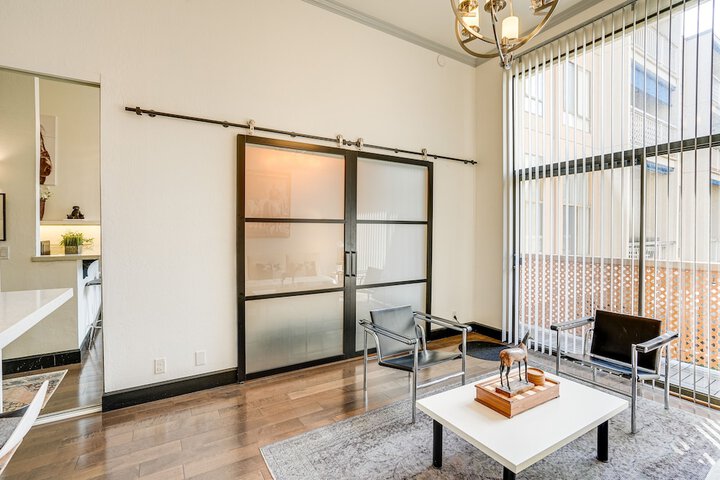 Tranquil Walnut Creek Condo w / Community Amenities