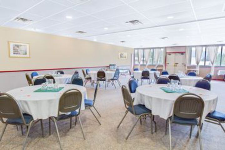 Howard Johnson Inn Enderby