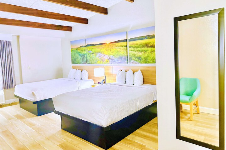 Days Inn by Wyndham Rutland / Killington Area