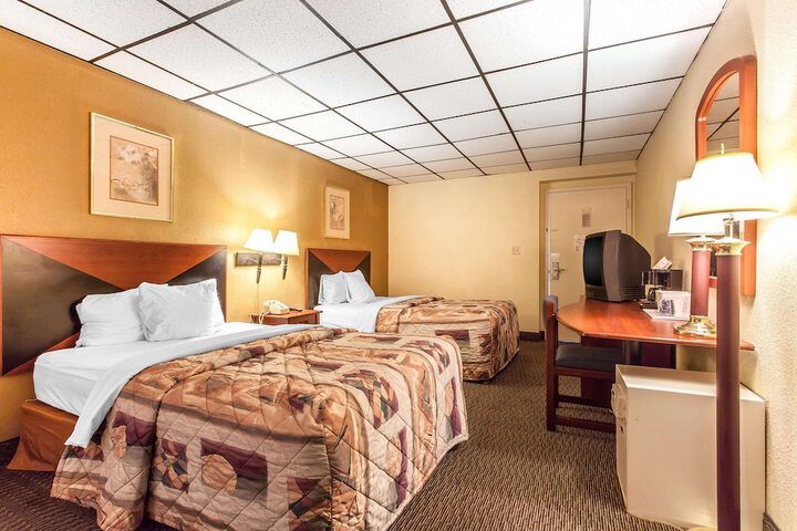 Room 34 of 44