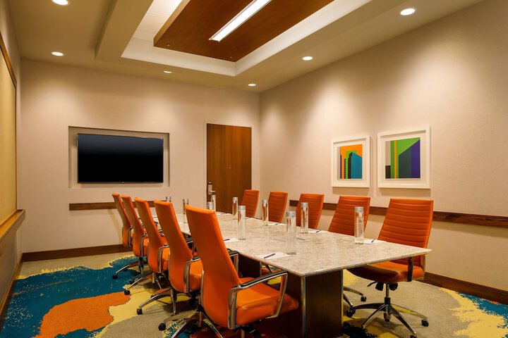 DoubleTree by Hilton Pittsburgh - Cranberry