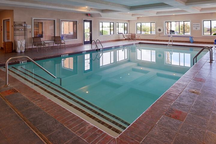 Pool 12 of 47