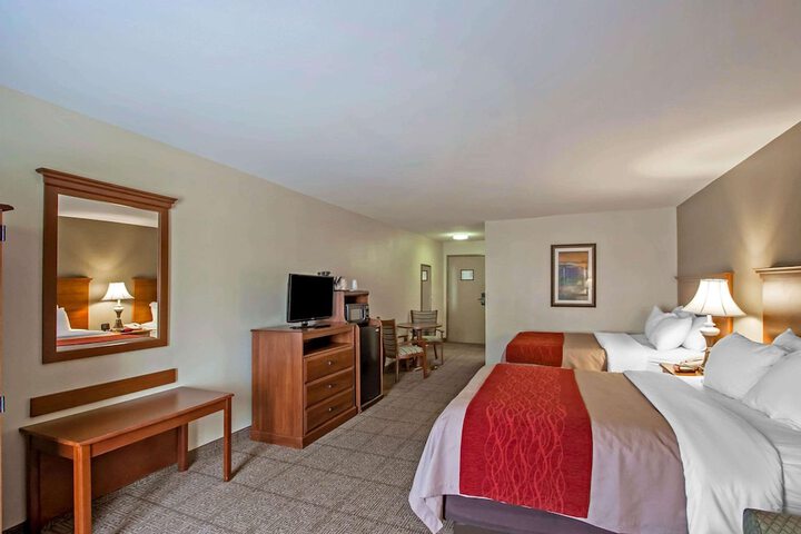Room 16 of 30