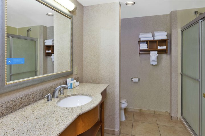 Room 21 of 51