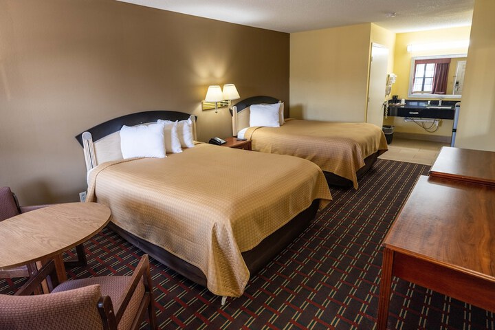 Loyalty Inn Hawkinsville