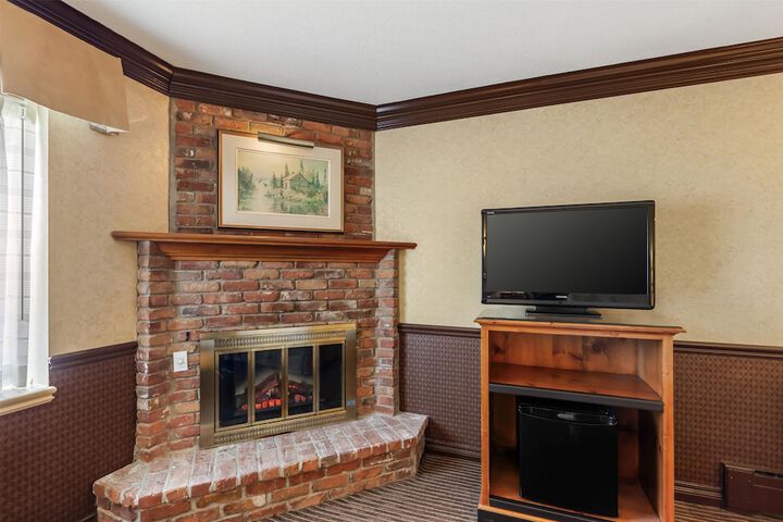 Best Western Fireside Inn