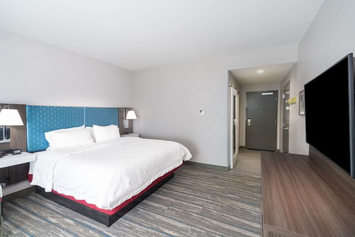 Room 15 of 30