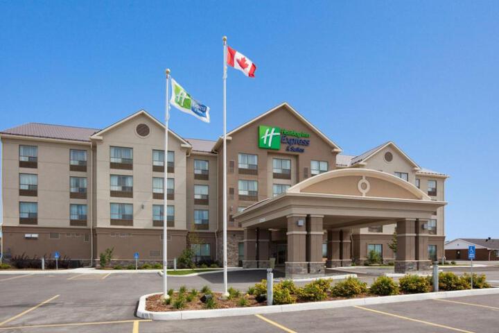 Holiday Inn Express & Suites New Liskeard by IHG
