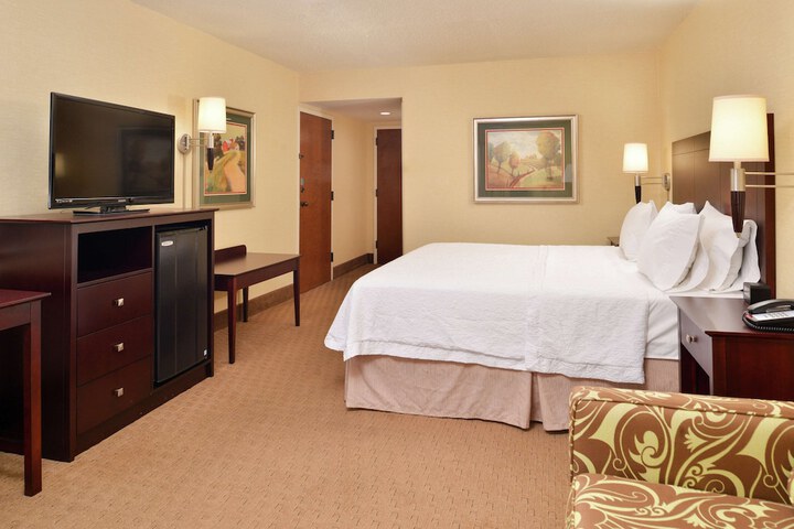 Hampton Inn Staunton