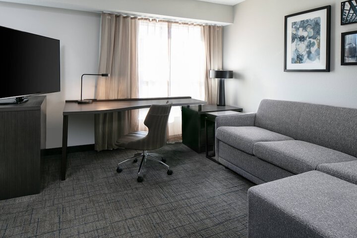 Room 20 of 38