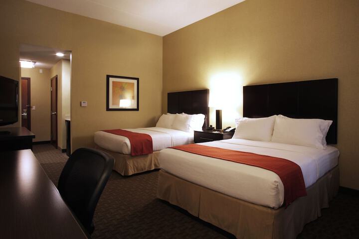 Room 46 of 110