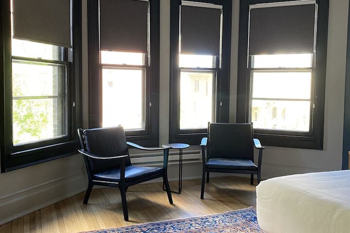 Room 36 of 89