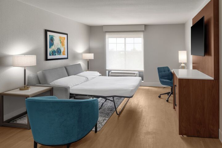 DoubleTree by Hilton Owatonna