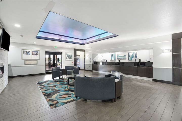 Hotel Interior 11 of 44