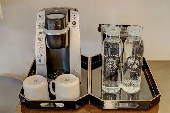Breakfast/Coffee Service 91 of 98