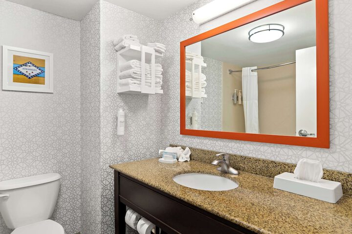 Room 10 of 26