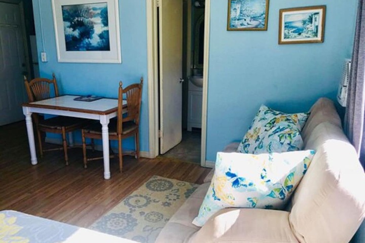 Room 25 of 58