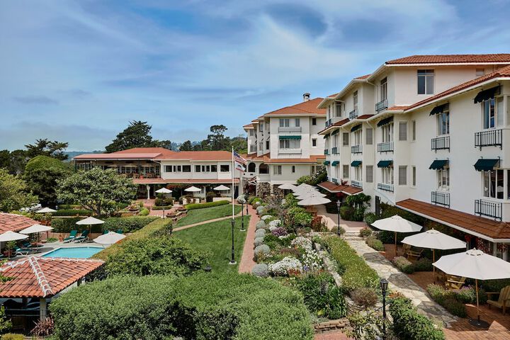 La Playa Hotel