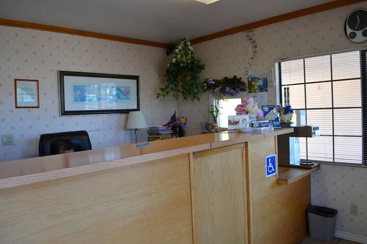 Seaview Inn