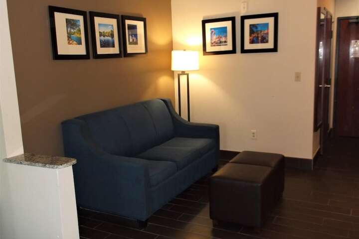 Room 35 of 54