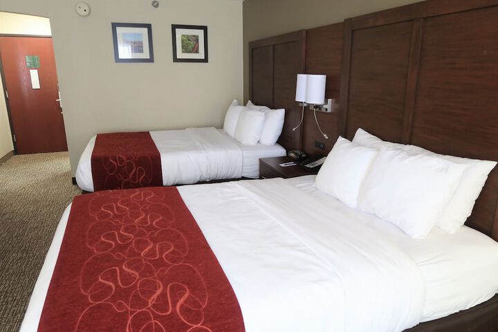 Room 20 of 34