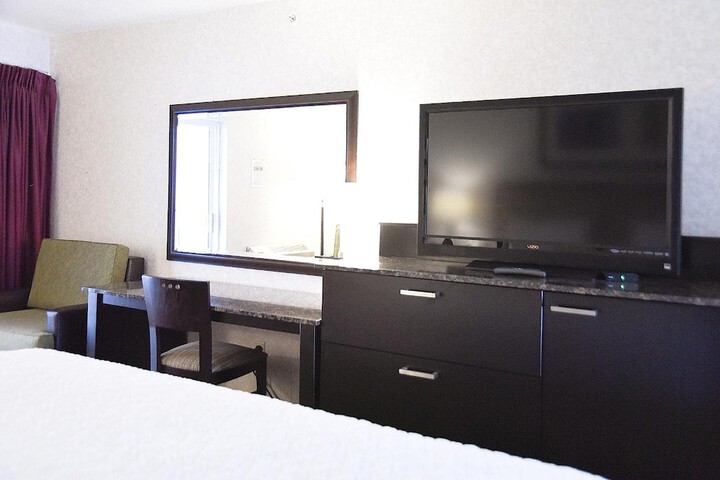Room 26 of 35