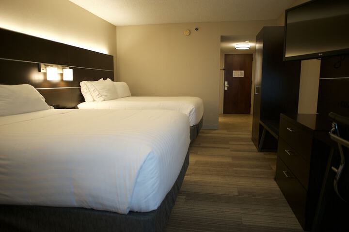 Room 17 of 41