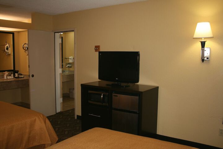 Room 40 of 58