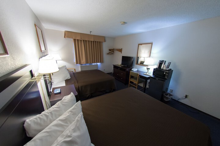 Room 6 of 26