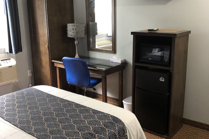 Room 42 of 48