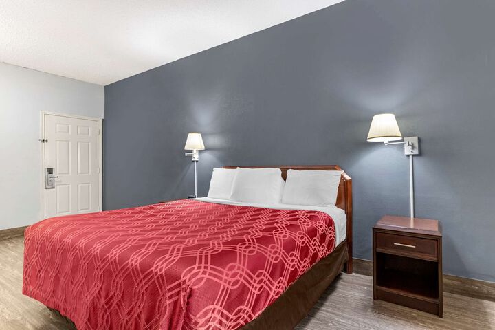 Room 20 of 23