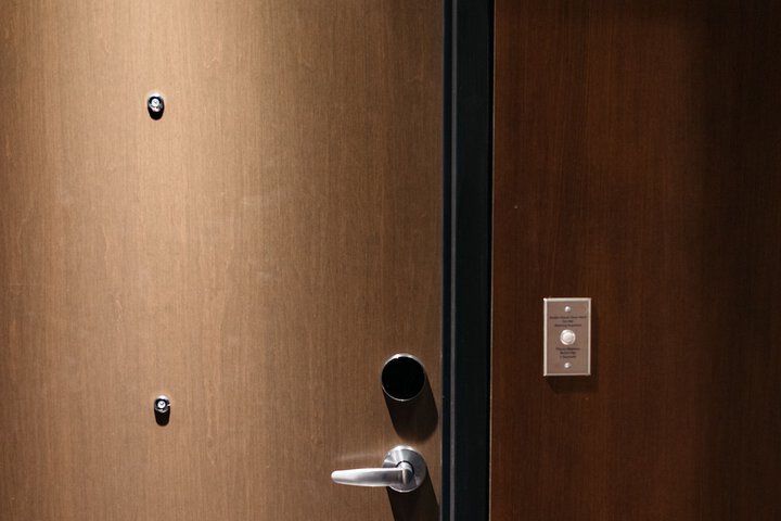 Room 93 of 144
