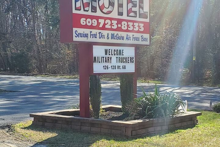 Hill Top Motel