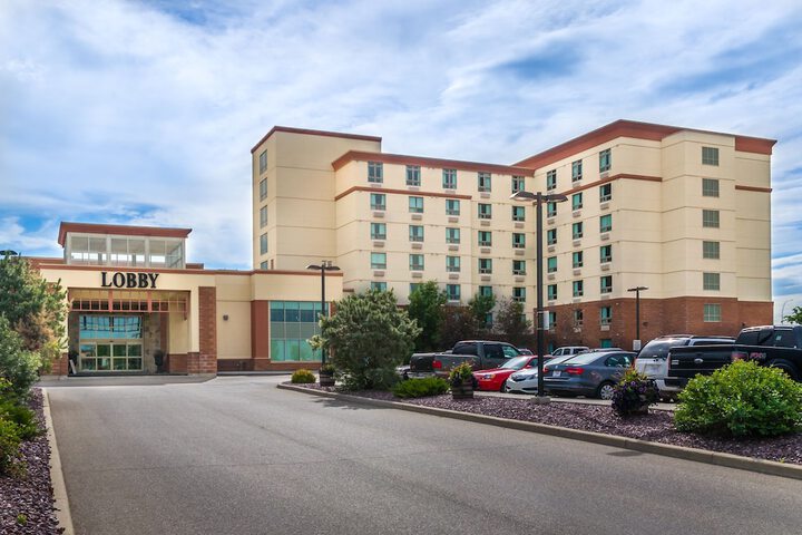 Hotel 2 of 43