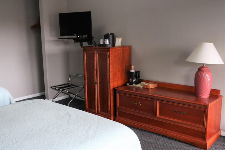 Room 55 of 66