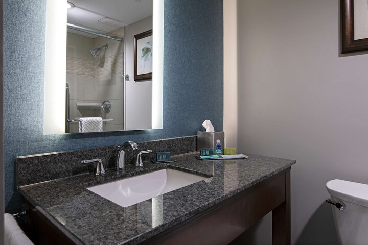 Doubletree by Hilton Hotel Kamloops